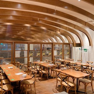 魚とワインはなたれThe Fishand Oysters_1