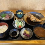 Minatomachi Shokudou - はぎ煮付け定食
                        ９００円
