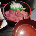 まぐろ料理紀文 - マグロ刺し吸い物