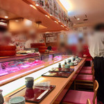ひょうたん寿司 - 開店直後のカウンター席