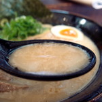 麺家りょうま本堂 - 和風豚骨のコクのあるスープ（2019年10月）