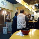 Sembero Izakaya Yoidore - 店の中枢。カウンターの様子。