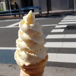 山長 - マロンソフトクリーム(250円)