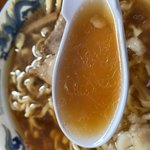 ケンちゃんラーメン - ケンちゃんのスープうまいです