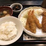 手造りごはんや　いとう  - エビフライと豚カツ定食