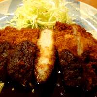 本格肉料理 丸小 - 厚めのトンカツ