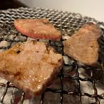 炭火焼肉ホルモン 横綱三四郎 - 