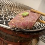 炭火焼肉ホルモン 横綱三四郎 - 