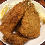 食事処よかった - ミックスフライ
                                イカ、アジ、
