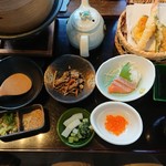 Gochisoumura Kami Shindenten - 季節のわっぱ飯御膳 1,375円