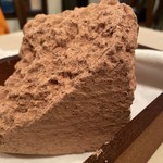 カーサ カルマ - 岩みたいです
      太田さんのカカオペースト