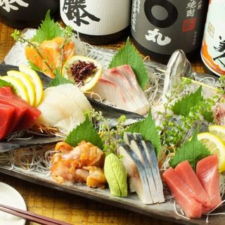 Plenty of fresh sashimi too!