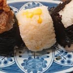 Omusubi Momochi - 「米沢牛」「とうきび」「味海苔」
