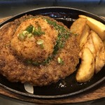 とんかつ とまと赤茄子家 - 和風ハンバーグ　大根おろし、
            粒マスタード(ポメリー)大葉、ポン酢ソース、
            付け合わせはフライドポテト。