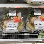 マルナカ - おまけ
セブンで見つけた朝ラー
地域限定らしいです