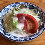 Resutoran Jinja - ランチのサラダ