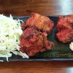 中華そば 一喜 - 唐揚げセットの唐揚げとキャベツ（2019.10.23）