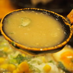 むがく庵 - チーバターコーンラーメン（スープ）