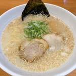 たい風　嵐 - あっさり塩とんこつらーめん　半熟煮玉子入り