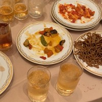 ホテル日航福岡 - 手前のグラス2つだけが私の、奥のもやったっけ？