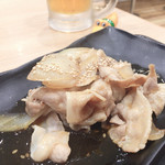 Yoshinoya - ちょい味濃いめの豚皿は立派なアテ