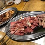 黒毛和牛まるごと一頭買い 炭火焼肉 道頓堀みつる - 