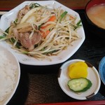 ゑちごや - 肉入りもやし炒め定食