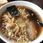 珍来 - 定食＋ラーメン250円。
量はしっかり１人前！！