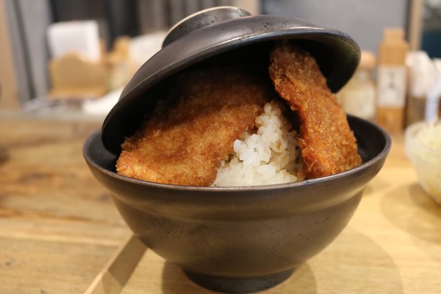 Nigata Katsudon Tarekatsu Kyotohonten photo 3