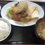 はつみ食堂 - 煮付けのセット