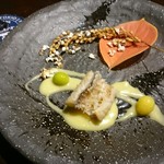 AU GAMIN DE TOKIO - 甘鯛な鱗焼き。稲穂なフリットはポップコーン風味な食感