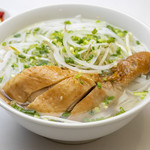 Special chicken leg pho