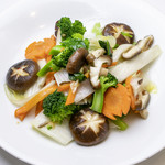 Stir-fried broccoli and Seafood