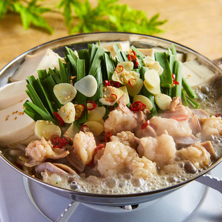 個室で楽しむモツ鍋・水炊き…寒い時期にぴったり！