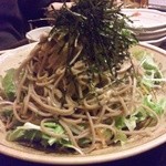 秀丸亭 - 蕎麦サラダ