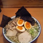 ケンチャンラーメン - 中華そば（普通）メンマ増し、海苔増し