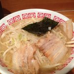 麺屋路三 - ラーメン麺大盛りネギ抜き