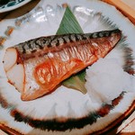 一汁五穀 - 定食の　鯖の塩焼き　脂のってて美味～