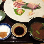 市岡45 - オープン期間限定の鶏刺膳 \1000