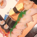 絹本店 - お寿司 納豆、たまご、海老、烏賊