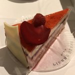 Pierre Hermé Paris - チーズケーキ イスパハン