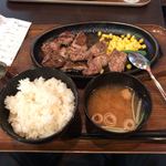 ハンバーグ＆カレー クイック - 