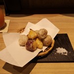 おいしいワイン 季節のお料理 ハチアナ - 