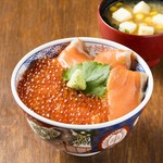 Hokkaidouryouri Yukku - 【鮭親子丼】石狩名物・北の名物親子丼