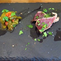 トラットリア ブラチェリア アゴスティーノ!! - 瞬間炭火焼きカツオ　ししとうのマリネ