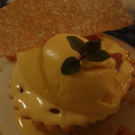 横濱元町 霧笛楼 - 林檎のタルトレット　いただきま～す♪