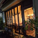 ヒジテツ - 内観写真:外観 テラス席もあります