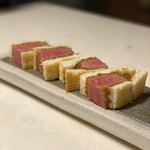 和牛焼肉 ワンダフィレ - シャトーブリアンを使用した至極かつサンド