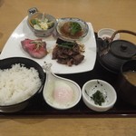 日本料理 伊勢 - 