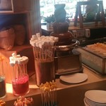 Tides - 子供が大好きチョコファウンテン